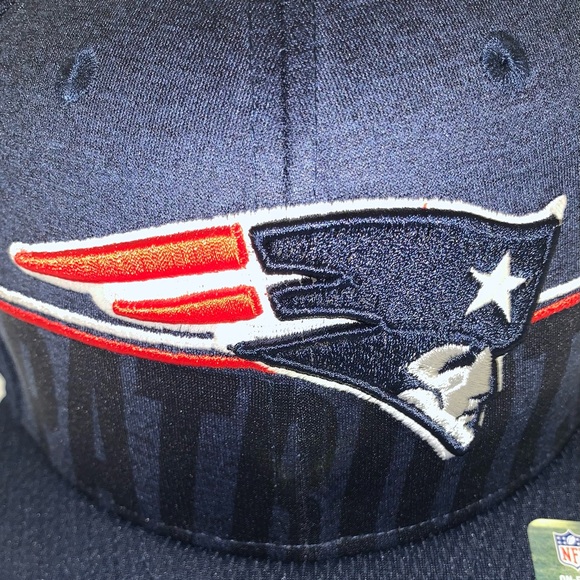 New England Patriots New Era Navy 2023 NFL Training Camp 59FIFTY Fitted Hat - Picture 6 of 9